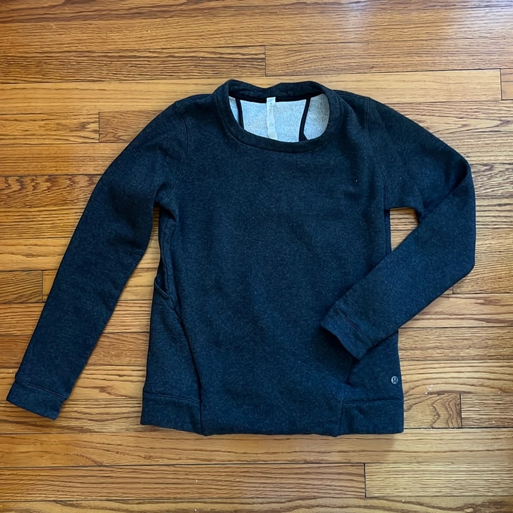 Lululemon crew neck sweatshirt